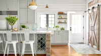 Helpful Tips for Choosing the Coziest Farmhouse Kitchen Colors